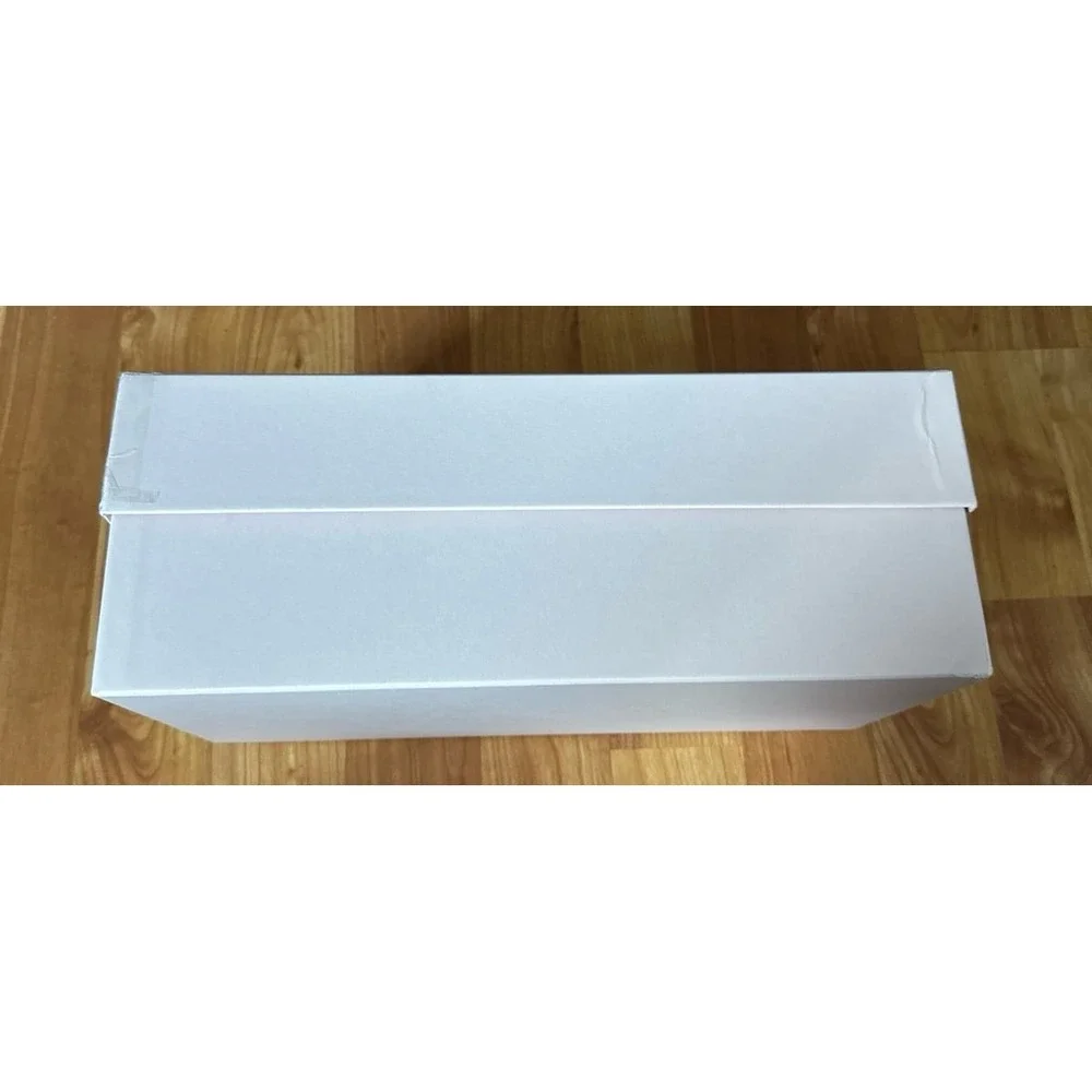 Ferragamo Ballerina empty shoe box